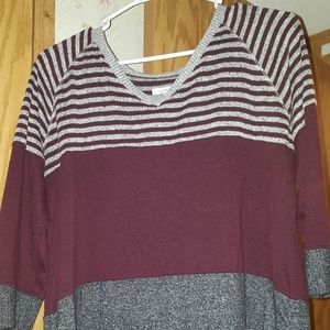 Maroon, 2 tone grey sweater